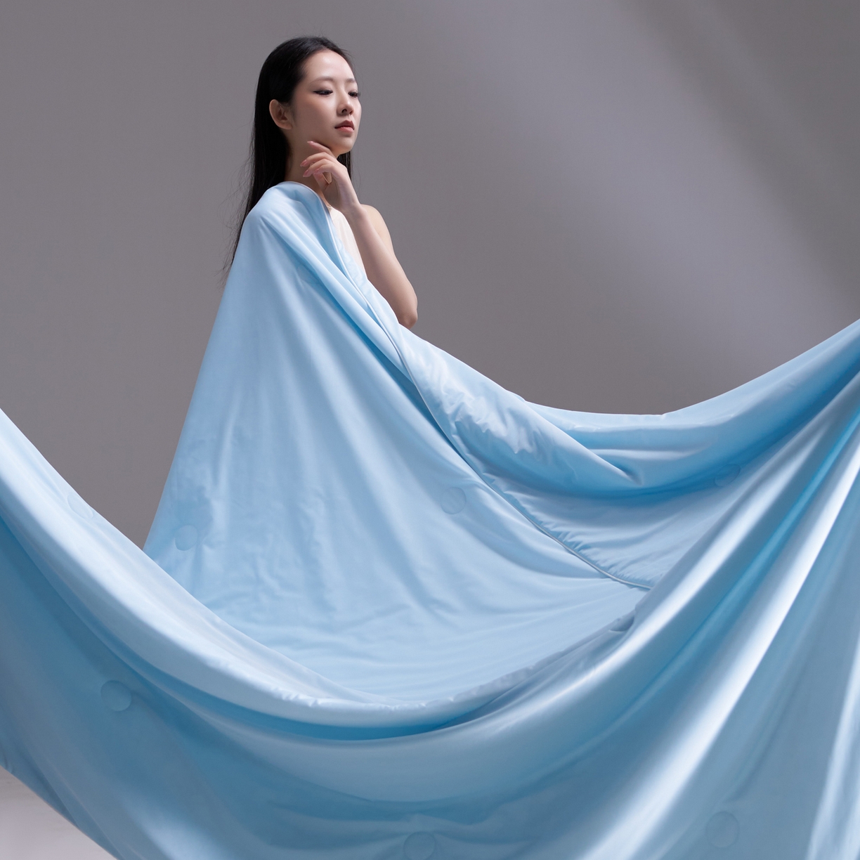 91家纺网 家纺一手货源 找家纺 佳轩家纺 2026新款超柔凉感丝夏被夏凉被空调被 天空蓝