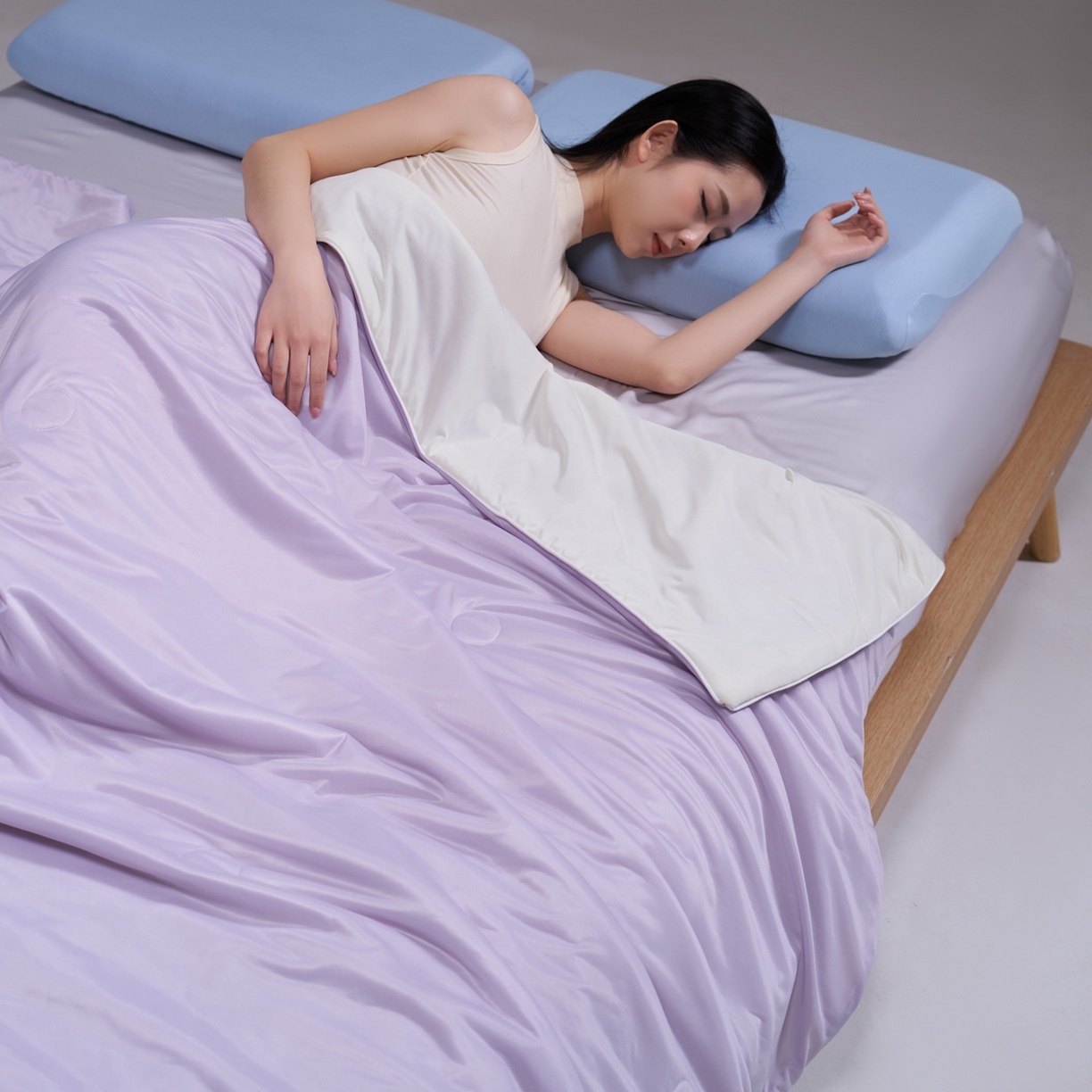 91家纺网 家纺一手货源 找家纺 佳轩家纺 2026新款超柔凉感丝夏被夏凉被空调被 浅紫-米黄