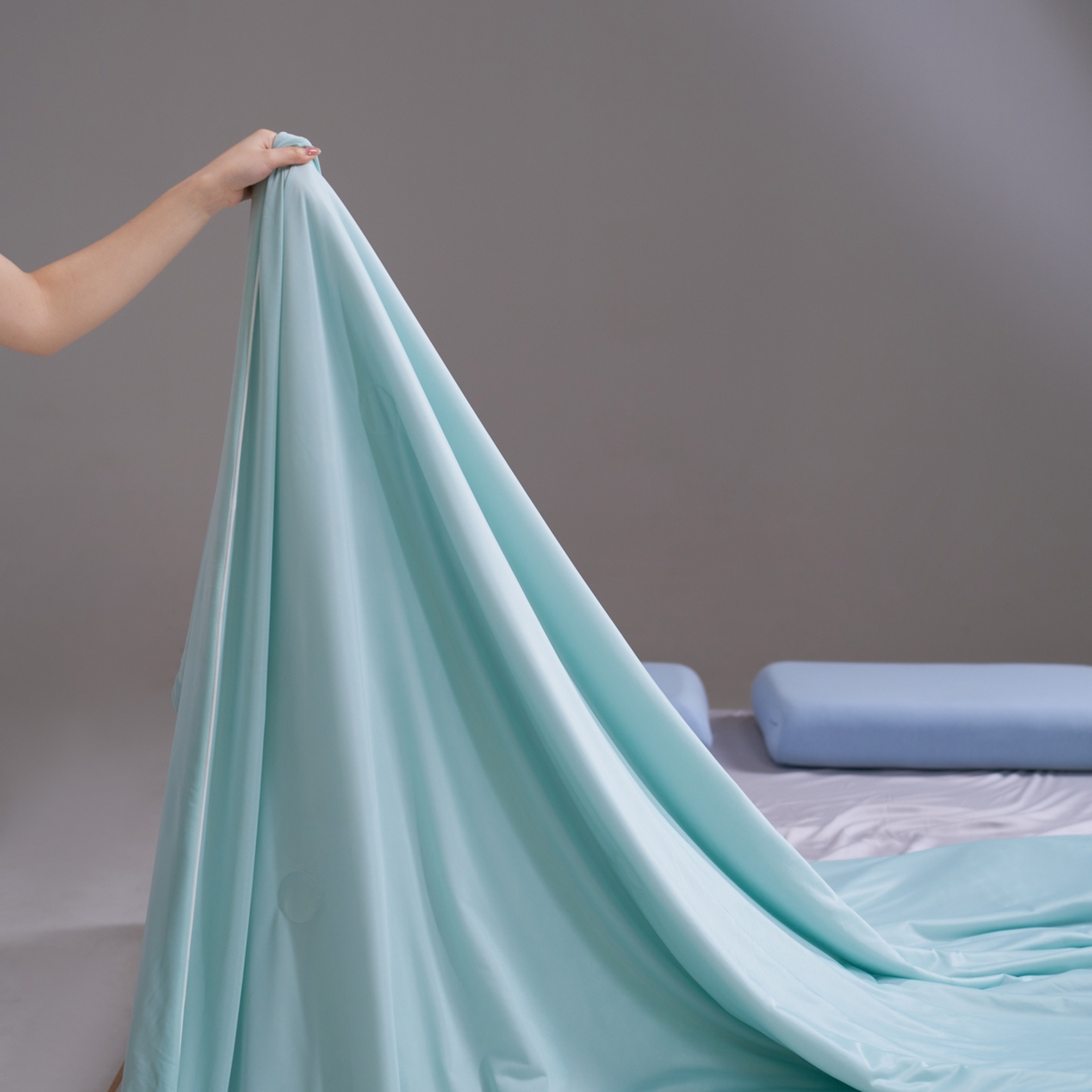 91家纺网 家纺一手货源 找家纺 佳轩家纺 2026新款超柔凉感丝夏被夏凉被空调被 清透水绿