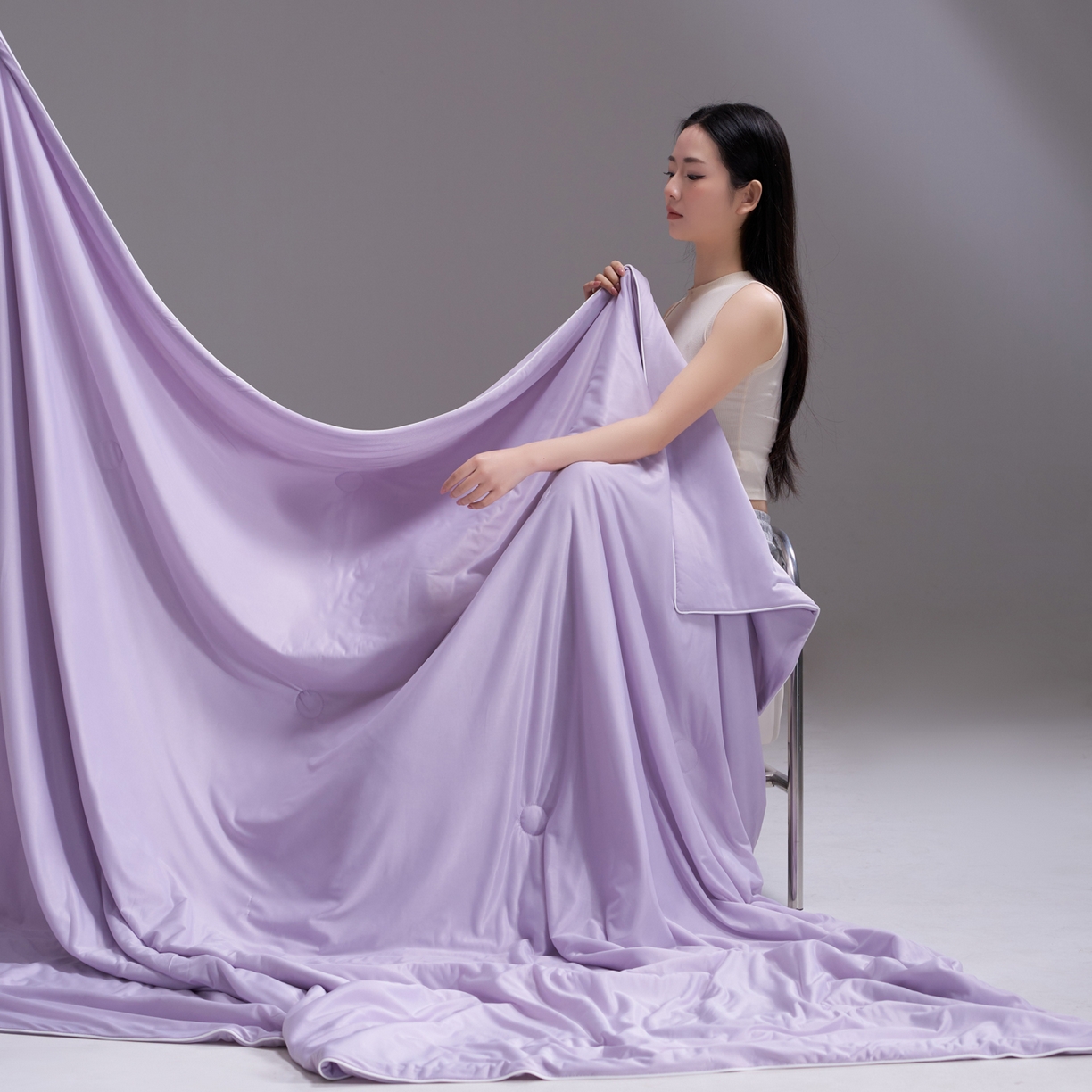 91家纺网 家纺一手货源 找家纺 佳轩家纺 2026新款超柔凉感丝夏被夏凉被空调被 优雅紫