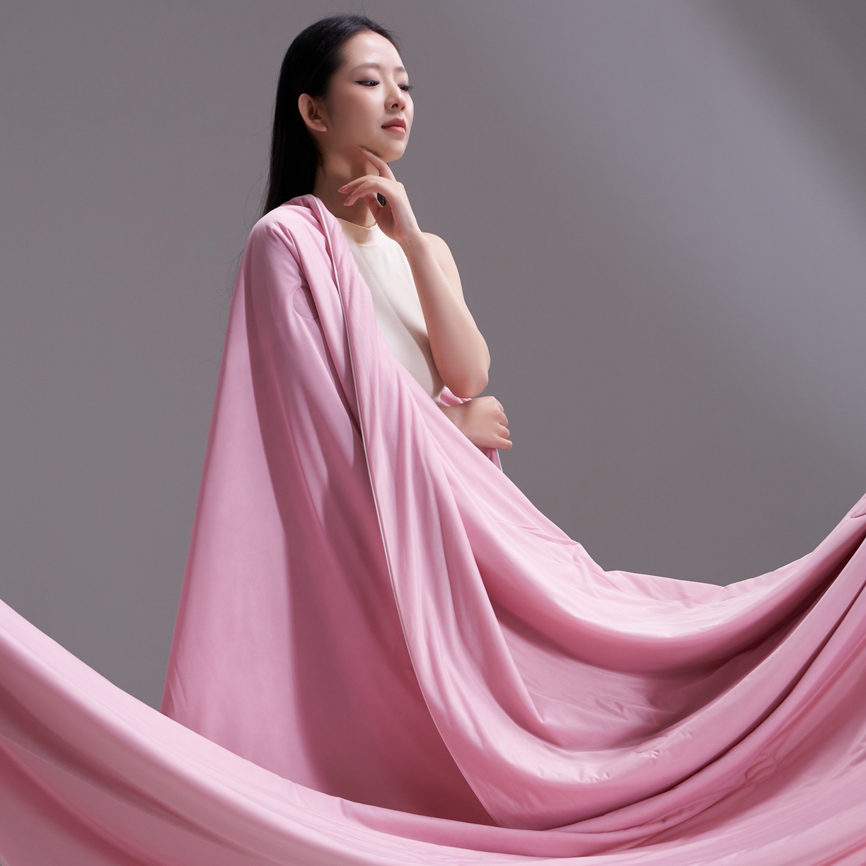 91家纺网 家纺一手货源 找家纺 佳轩家纺 2026新款超柔凉感丝夏被夏凉被空调被 豆沙粉