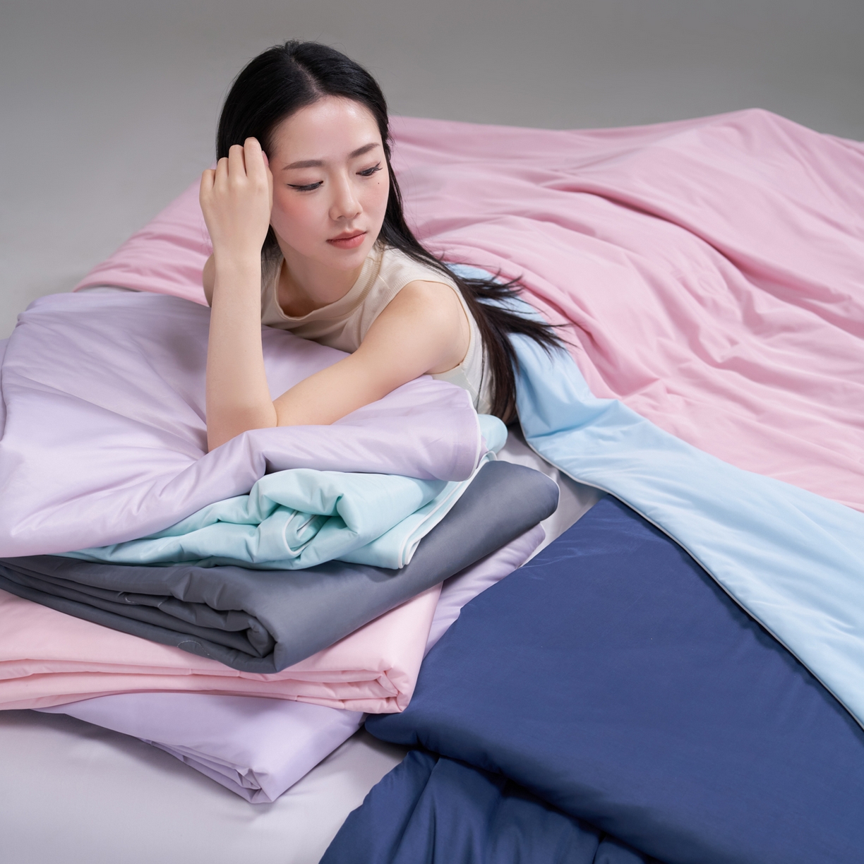 91家纺网 家纺一手货源 找家纺 佳轩家纺 2026新款超柔凉感丝夏被夏凉被空调被 组合图（仅供展示不可下单）