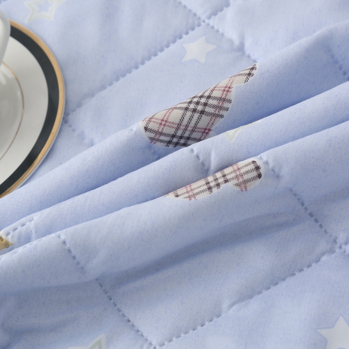 91家纺网 家纺一手货源 找家纺 被多多被业 2026新款亲肤棉夏被空调被夏凉被 机灵熊