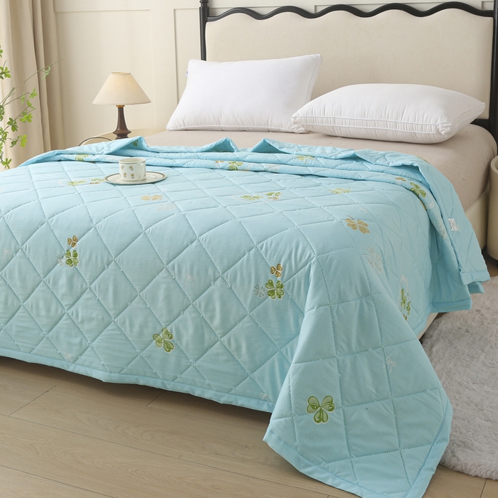 91家纺网 家纺一手货源 找家纺 被多多被业 2026新款亲肤棉夏被空调被夏凉被 墨语花茶