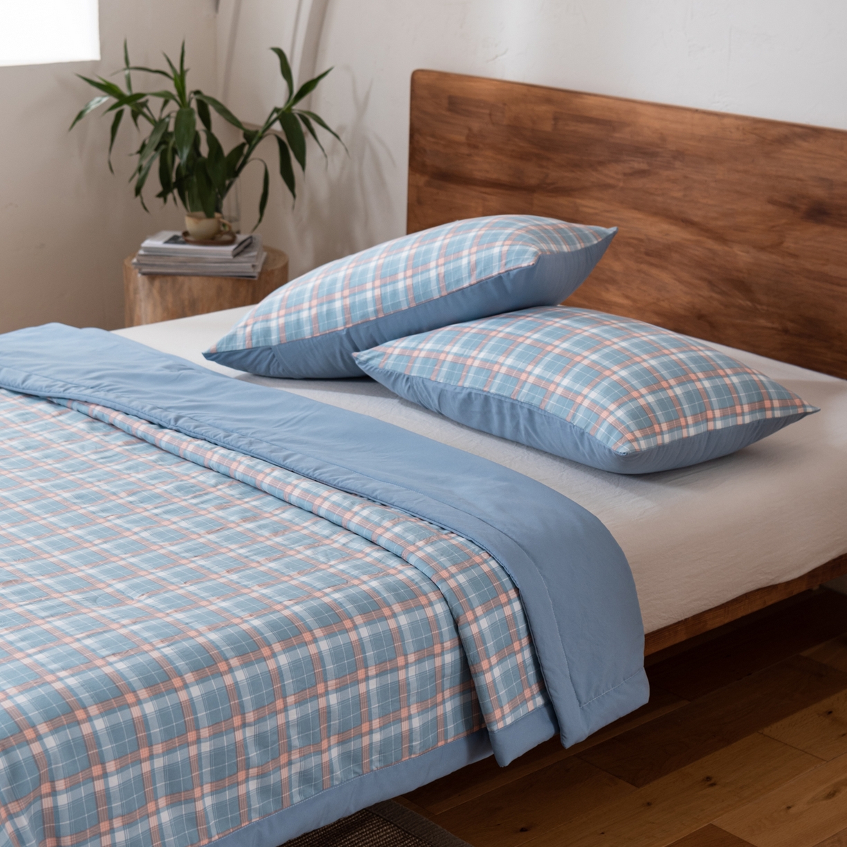 91家纺网 家纺一手货源 找家纺 佳轩家纺 2026新款色织水洗棉棉花夏被夏凉被空调被 格韵蓝