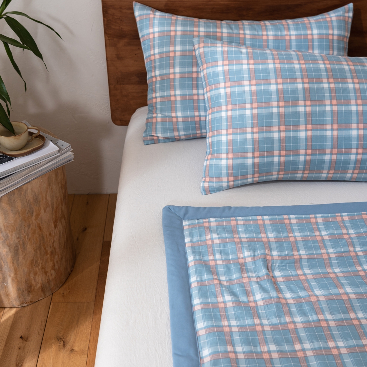 91家纺网 家纺一手货源 找家纺 佳轩家纺 2026新款色织水洗棉棉花夏被夏凉被空调被 格韵蓝