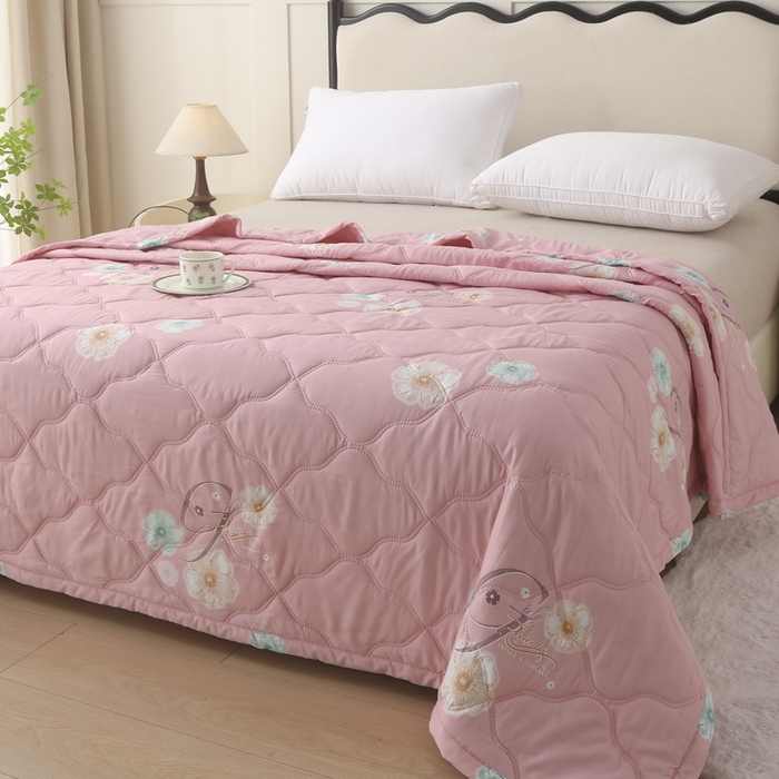 91家纺网 家纺一手货源 找家纺 被多多被业 2026新款亲肤棉夏被空调被夏凉被 香伊