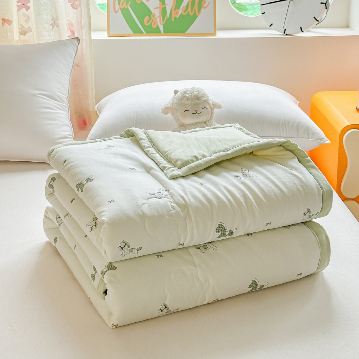 91家纺网 家纺一手货源 找家纺 爱宝被业 2026新款A类水洗棉新疆棉花夏被夏凉被 绿格马