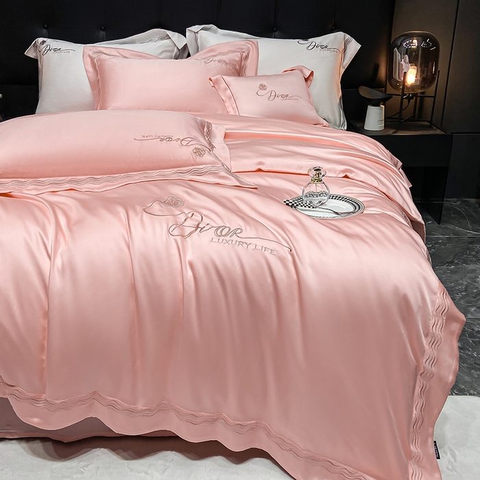 91家纺网 家纺一手货源 找家纺 家居1号家纺 2026新款60支LF级奥地利兰精天丝四件套-迪莉尔 迪莉尔-荷粉