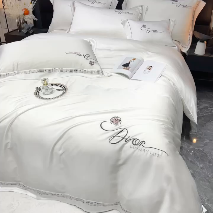 91家纺网 家纺一手货源 找家纺 家居1号家纺 2026新款60支LF级奥地利兰精天丝四件套-迪莉尔 迪莉尔-珍珠白