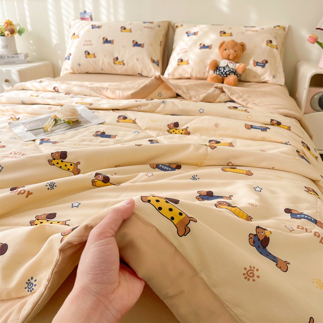 91家纺网 家纺一手货源 找家纺 仁凯家纺 2026新款A类里外全棉新疆棉花夏被四件套 被子被芯 萌犬星眠