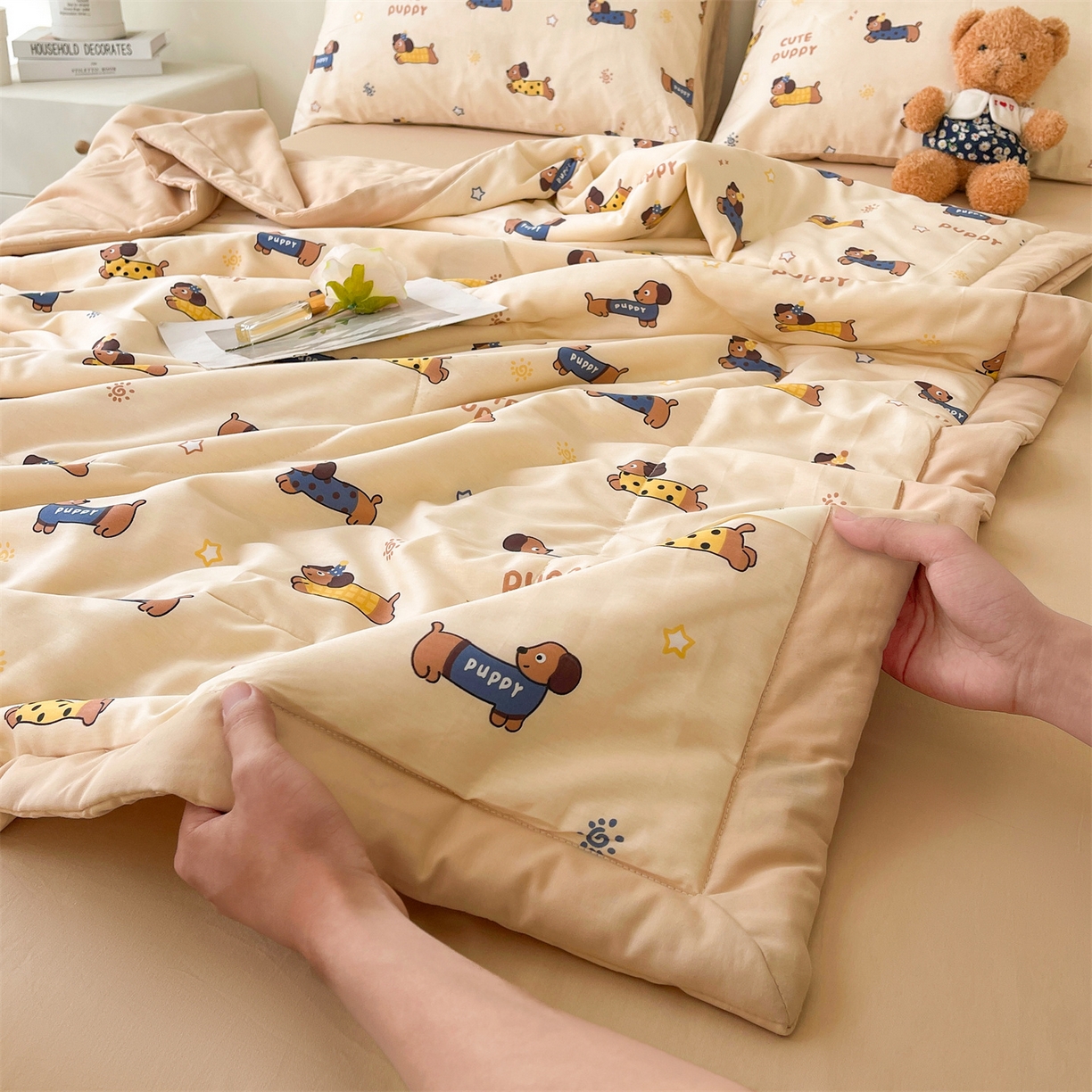 91家纺网 家纺一手货源 找家纺 仁凯家纺 2026新款A类里外全棉新疆棉花夏被四件套 被子被芯 萌犬星眠