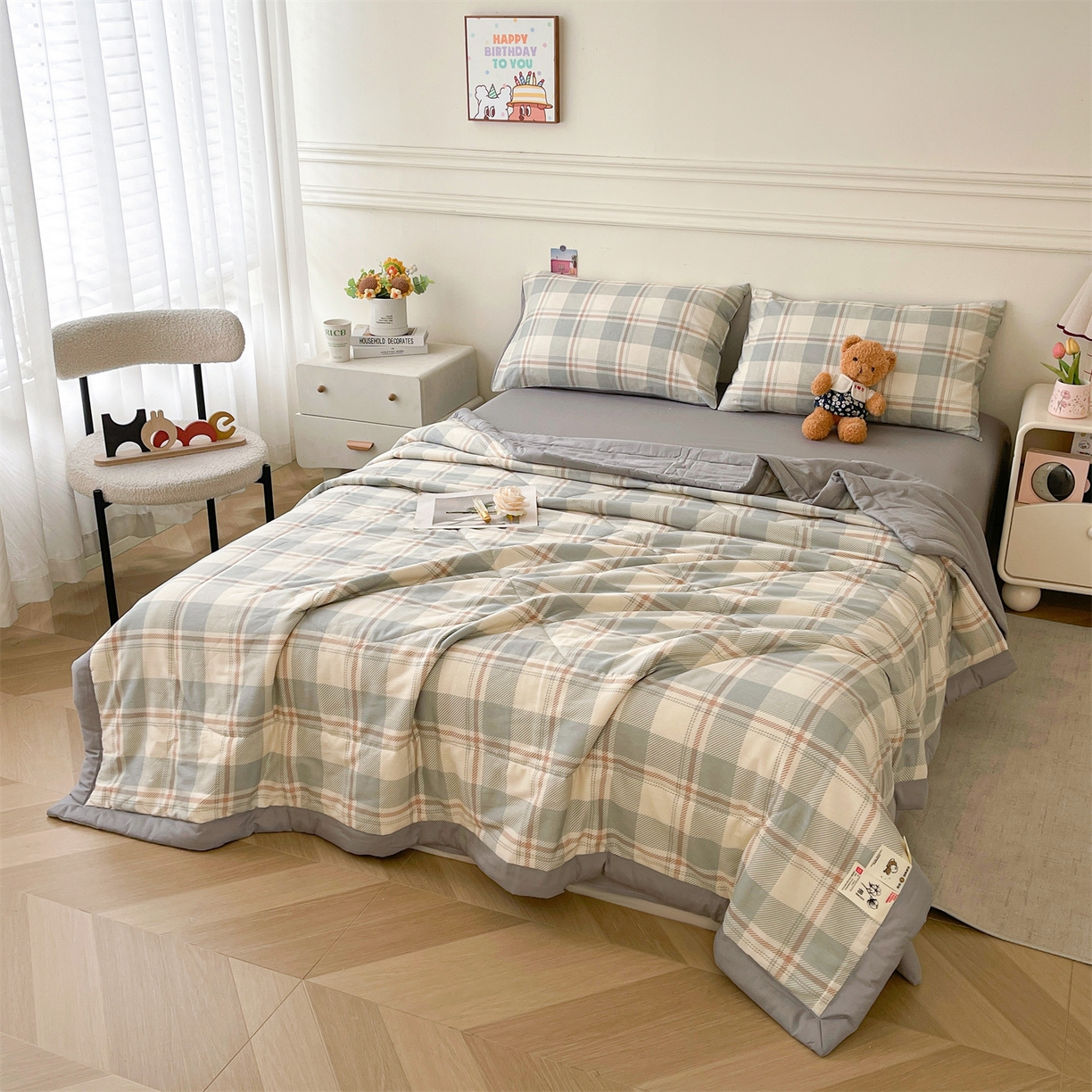 91家纺网 家纺一手货源 找家纺 仁凯家纺 2026新款A类里外全棉新疆棉花夏被四件套 被子被芯 简序-格纹