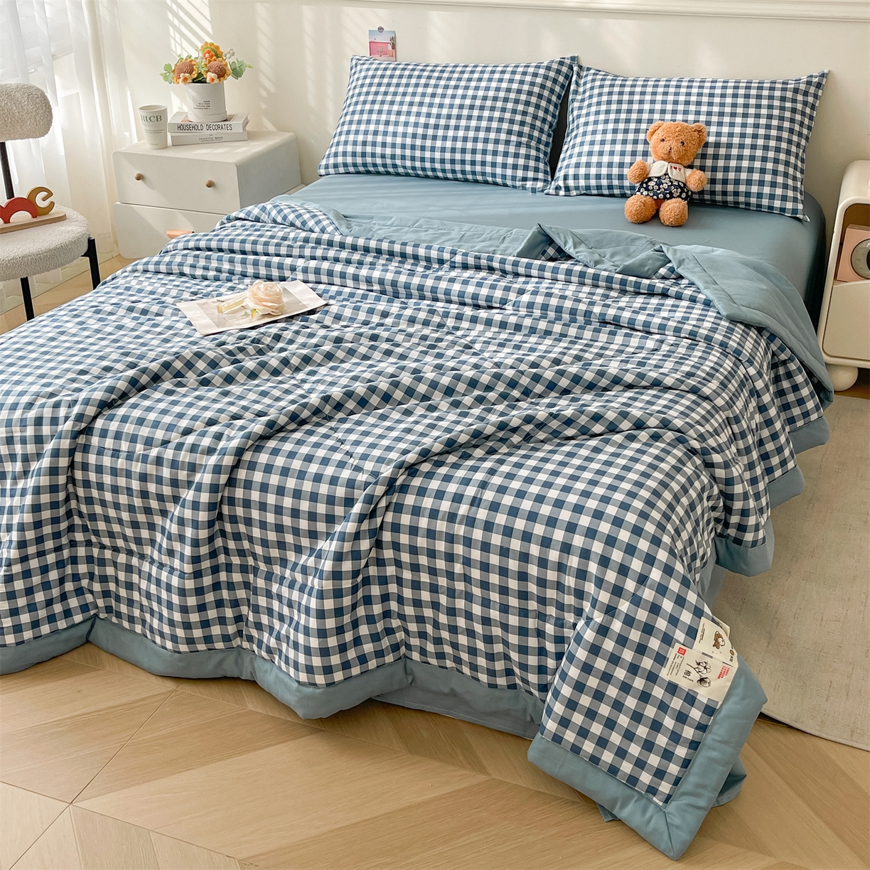 91家纺网 家纺一手货源 找家纺 仁凯家纺 2026新款A类里外全棉新疆棉花夏被四件套 被子被芯 蓝序格