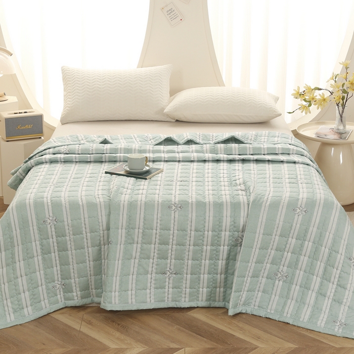 91家纺网 家纺一手货源 找家纺 被多多被业 2026新款亲肤棉绗绣夏被空调被夏凉被 安格拉