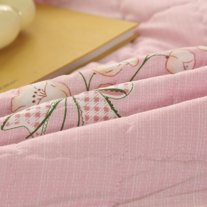 91家纺网 家纺一手货源 找家纺 被多多被业 2026新款亲肤棉绗绣夏被空调被夏凉被 花漾粉