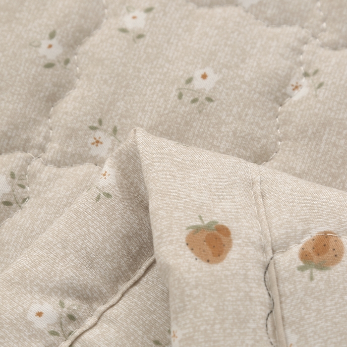 91家纺网 家纺一手货源 找家纺 被多多被业 2026新款亲肤棉绗绣夏被空调被夏凉被 小熊日记