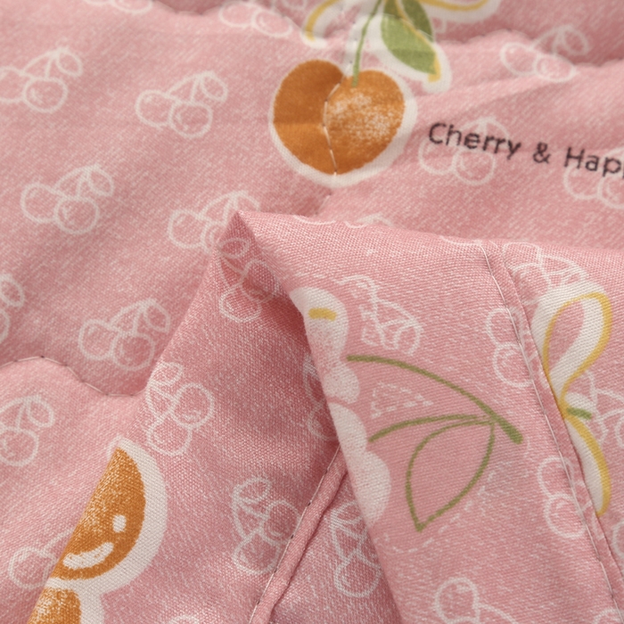 91家纺网 家纺一手货源 找家纺 被多多被业 2026新款亲肤棉绗绣夏被空调被夏凉被 樱桃