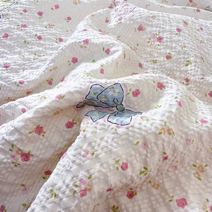 91家纺网 家纺一手货源 找家纺 栩裕纺织 2026新款云感双层纱床盖四件套 半糖少女