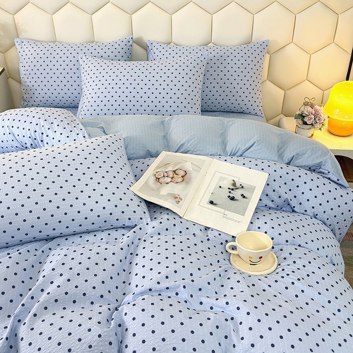 91家纺网 家纺一手货源 找家纺 栩裕纺织 2026新款云感双层纱床盖四件套 海蓝波点