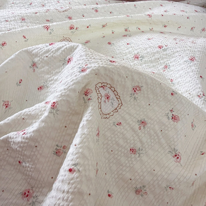 91家纺网 家纺一手货源 找家纺 栩裕纺织 2026新款云感双层纱床盖四件套 恋爱曲