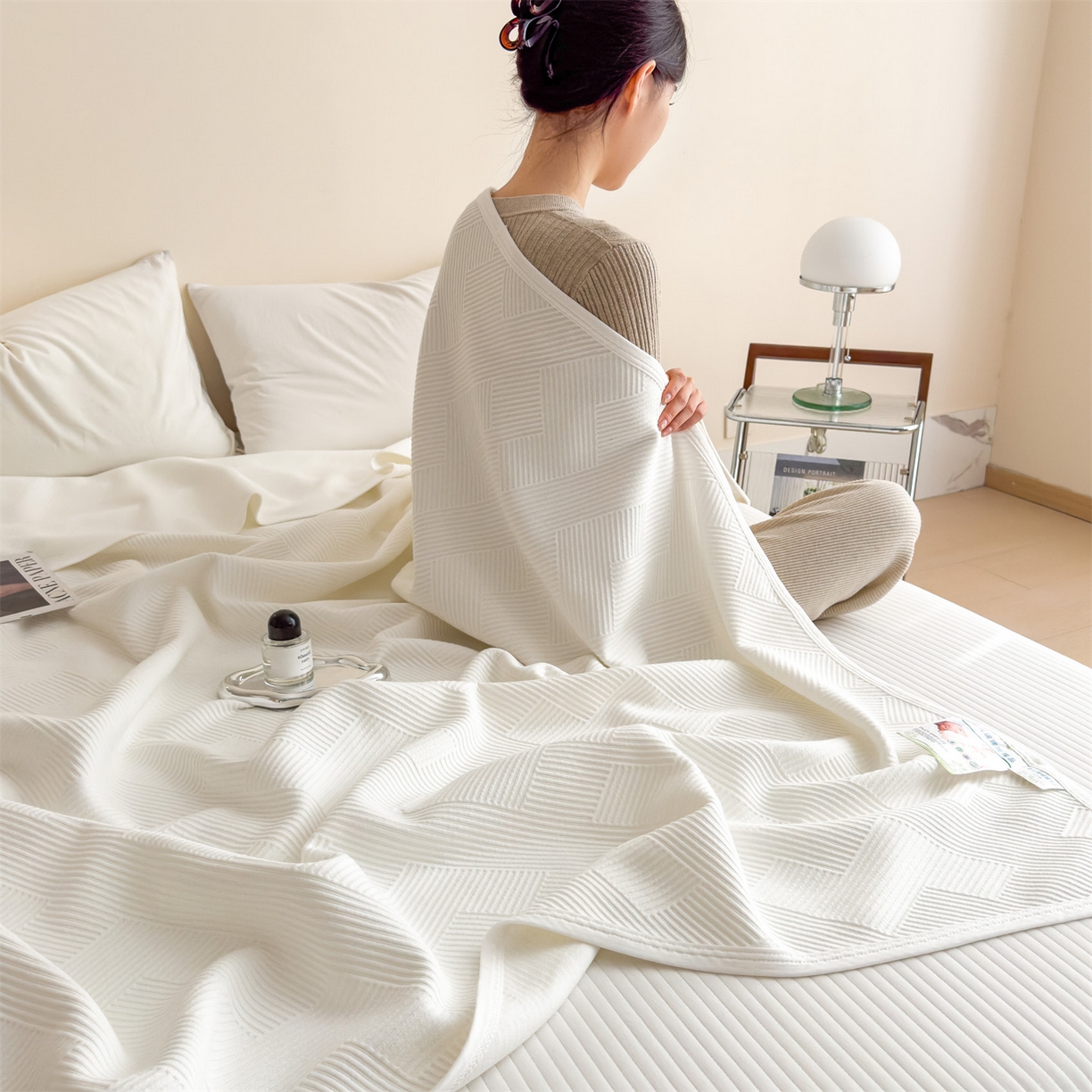 91家纺网 家纺一手货源 找家纺 布凡家居 2026新款290克全棉A类三层纱盖毯夏被午睡被 菱纹-高级白