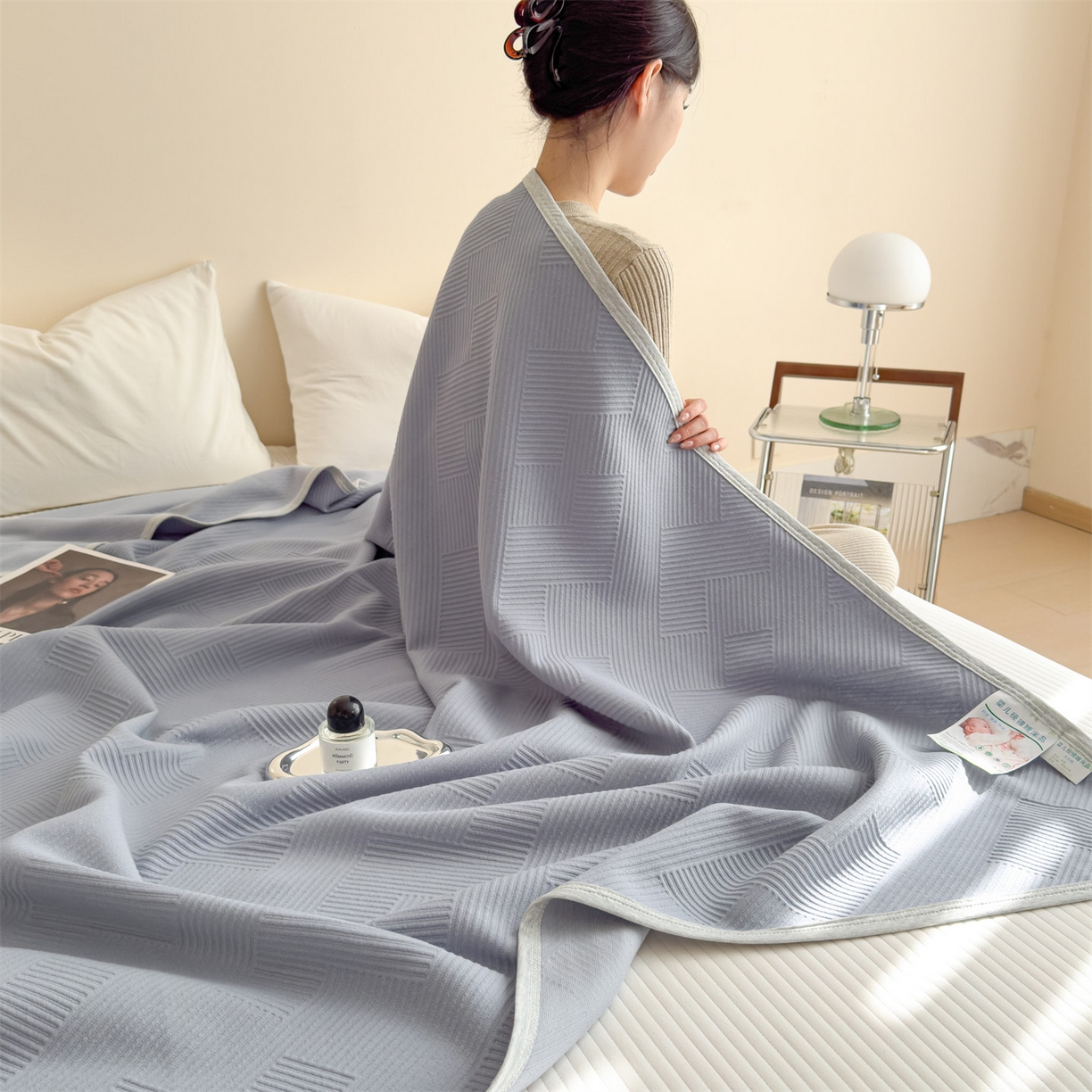 91家纺网 家纺一手货源 找家纺 布凡家居 2026新款290克全棉A类三层纱盖毯夏被午睡被 菱纹-雾霾蓝