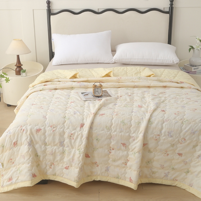 91家纺网 家纺一手货源 找家纺 被多多被业 2026新款皱皱纱夏被夏凉被空调被 彩蝶