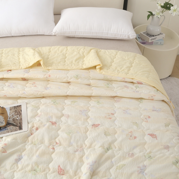 91家纺网 家纺一手货源 找家纺 被多多被业 2026新款皱皱纱夏被夏凉被空调被 彩蝶