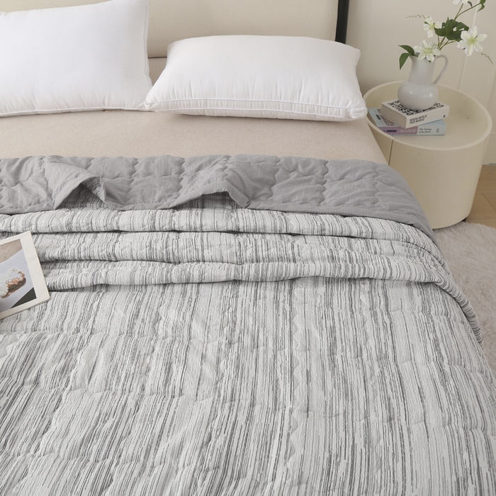 91家纺网 家纺一手货源 找家纺 被多多被业 2026新款皱皱纱夏被夏凉被空调被 纯梦