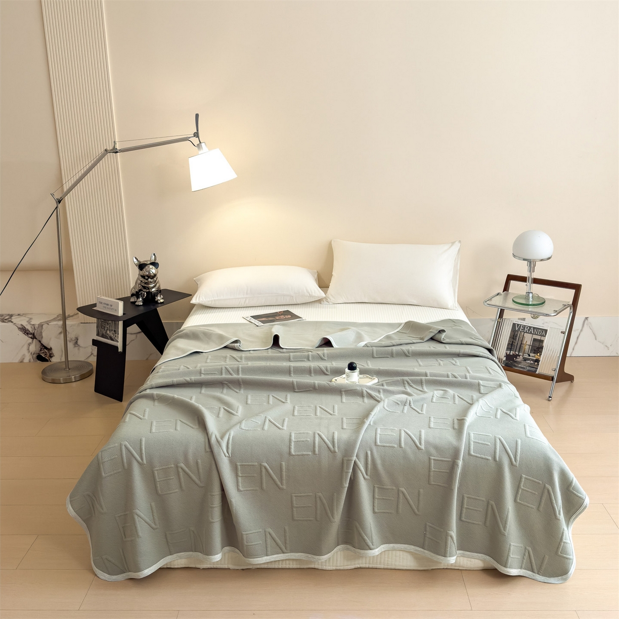 91家纺网 家纺一手货源 找家纺 布凡家居 2026新款290克全棉A类三层纱盖毯夏被午睡被 知槿-灰绿