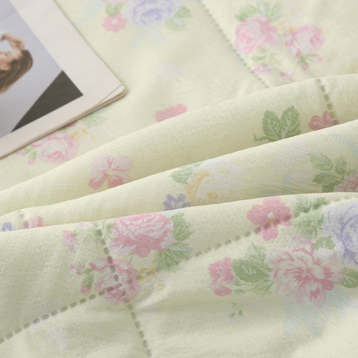 91家纺网 家纺一手货源 找家纺 被多多被业 2026新款皱皱纱夏被夏凉被空调被 朵朵情怀