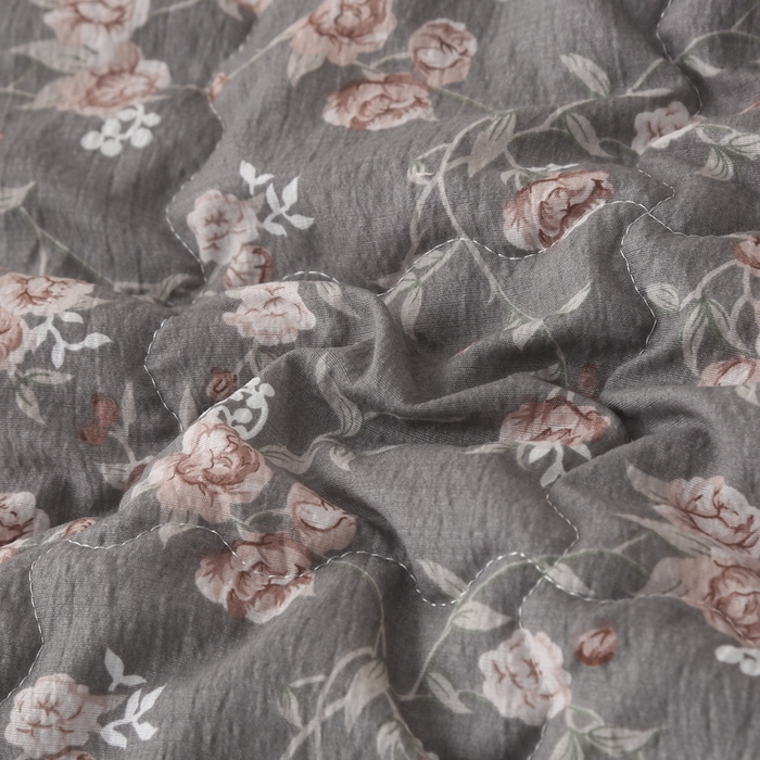 91家纺网 家纺一手货源 找家纺 被多多被业 2026新款皱皱纱夏被夏凉被空调被 流连幽香