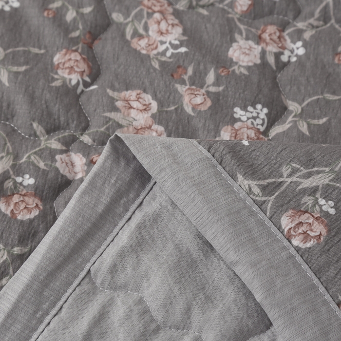 91家纺网 家纺一手货源 找家纺 被多多被业 2026新款皱皱纱夏被夏凉被空调被 流连幽香