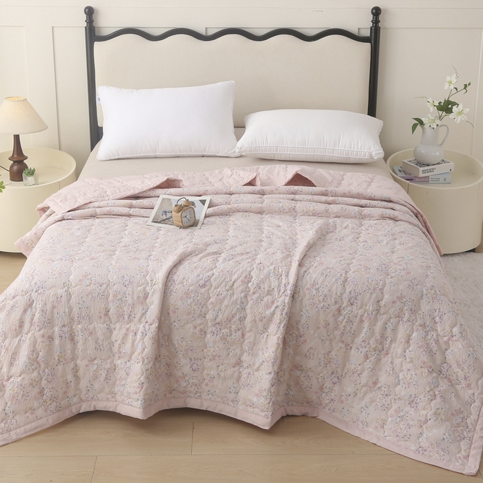 91家纺网 家纺一手货源 找家纺 被多多被业 2026新款皱皱纱夏被夏凉被空调被 欣然花开