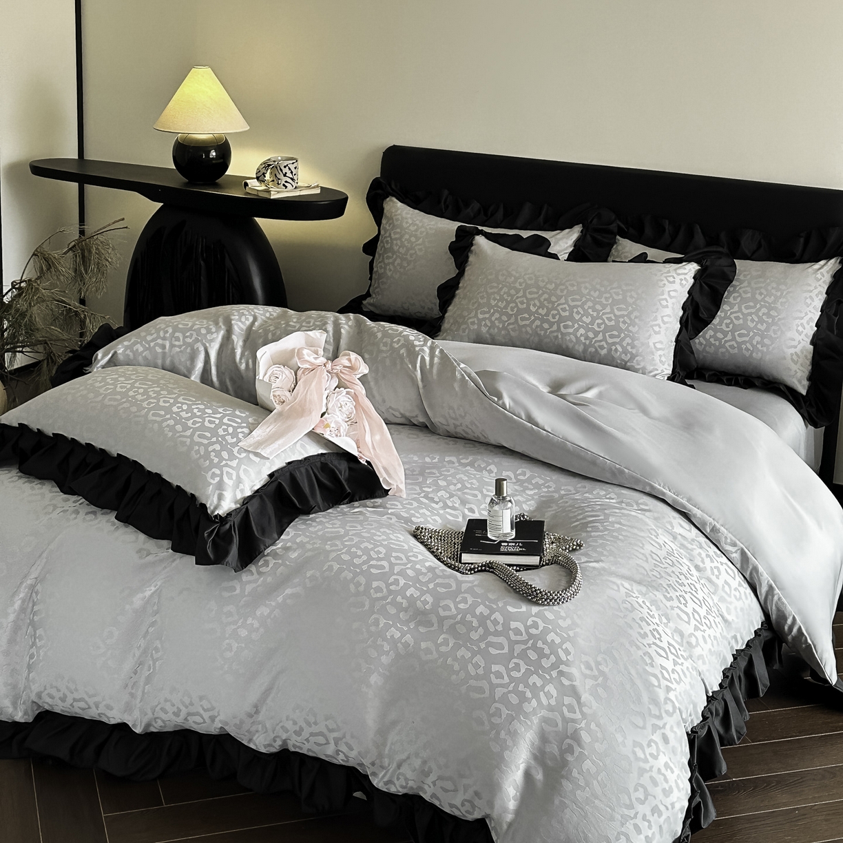 91家纺网 家纺一手货源 找家纺 （总）ab家纺 2026新款真丝提花四件套