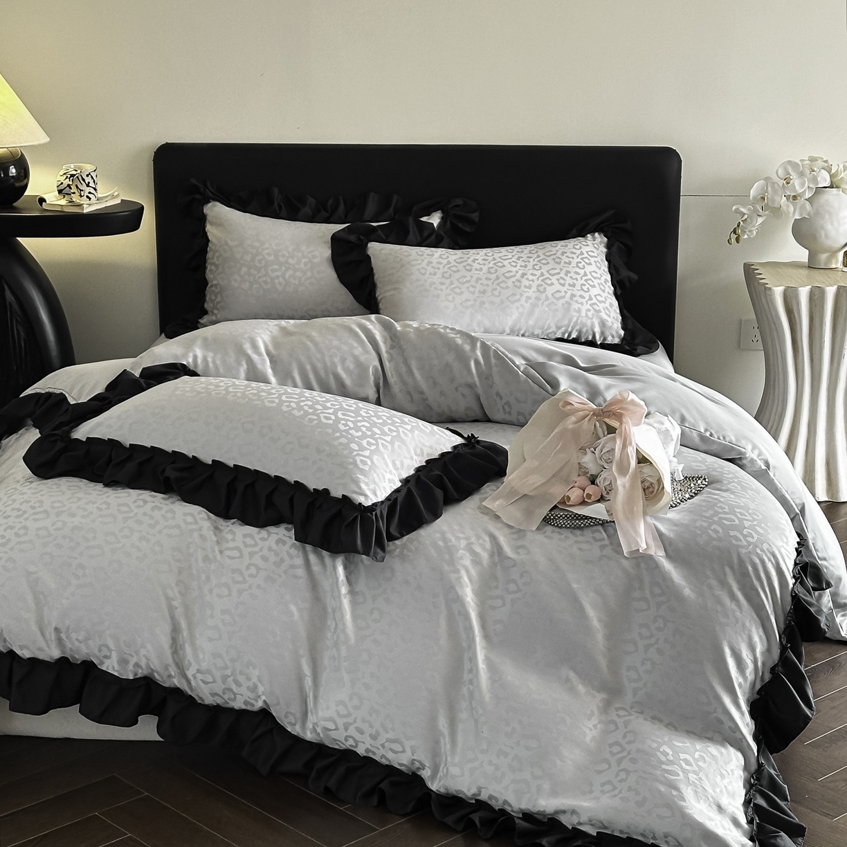 91家纺网 家纺一手货源 找家纺 ab家纺 2026新款真丝提花四件套 幻影灰