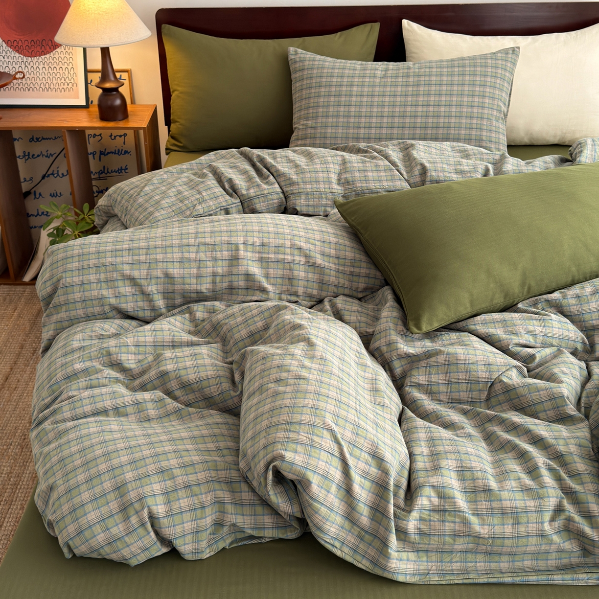 91家纺网 家纺一手货源 找家纺 玖弘家居 2026新款全棉色织水洗棉人字纹格子混搭四件套系列 复古绿格+橄榄绿