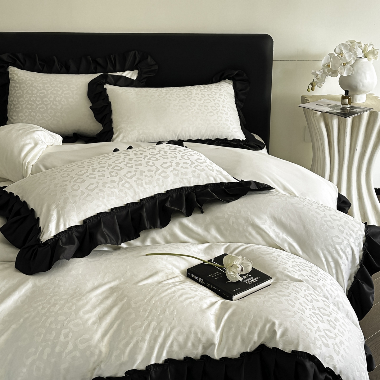 91家纺网 家纺一手货源 找家纺 ab家纺 2026新款真丝提花四件套 奶油白