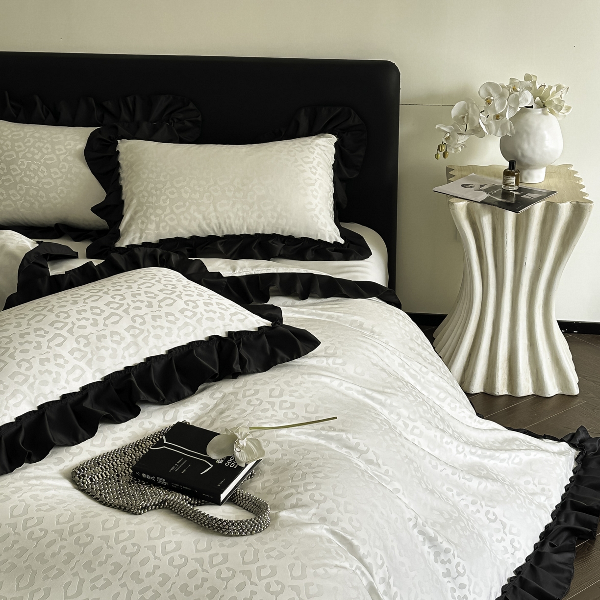 91家纺网 家纺一手货源 找家纺 ab家纺 2026新款真丝提花四件套 奶油白