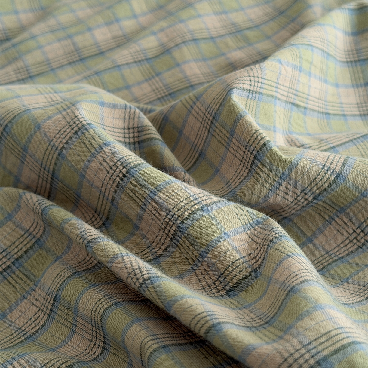 91家纺网 家纺一手货源 找家纺 玖弘家居 2026新款全棉色织水洗棉人字纹格子混搭四件套系列 复古绿格+橄榄绿