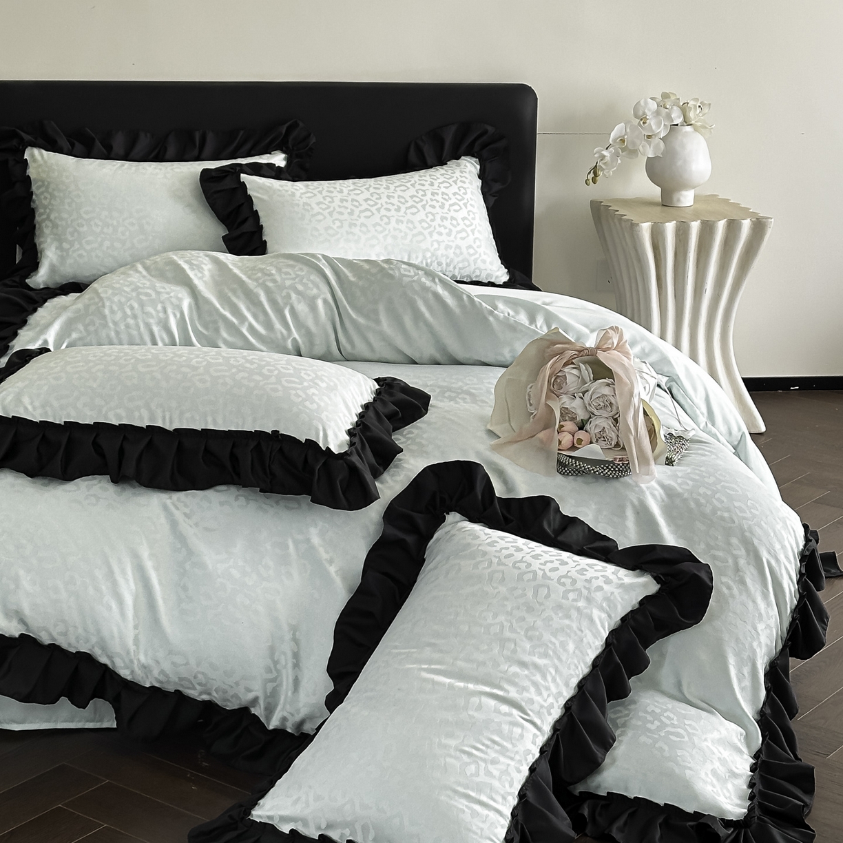 91家纺网 家纺一手货源 找家纺 ab家纺 2026新款真丝提花四件套 水绿