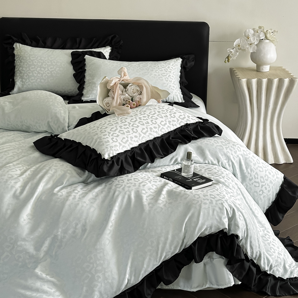 91家纺网 家纺一手货源 找家纺 ab家纺 2026新款真丝提花四件套 水绿