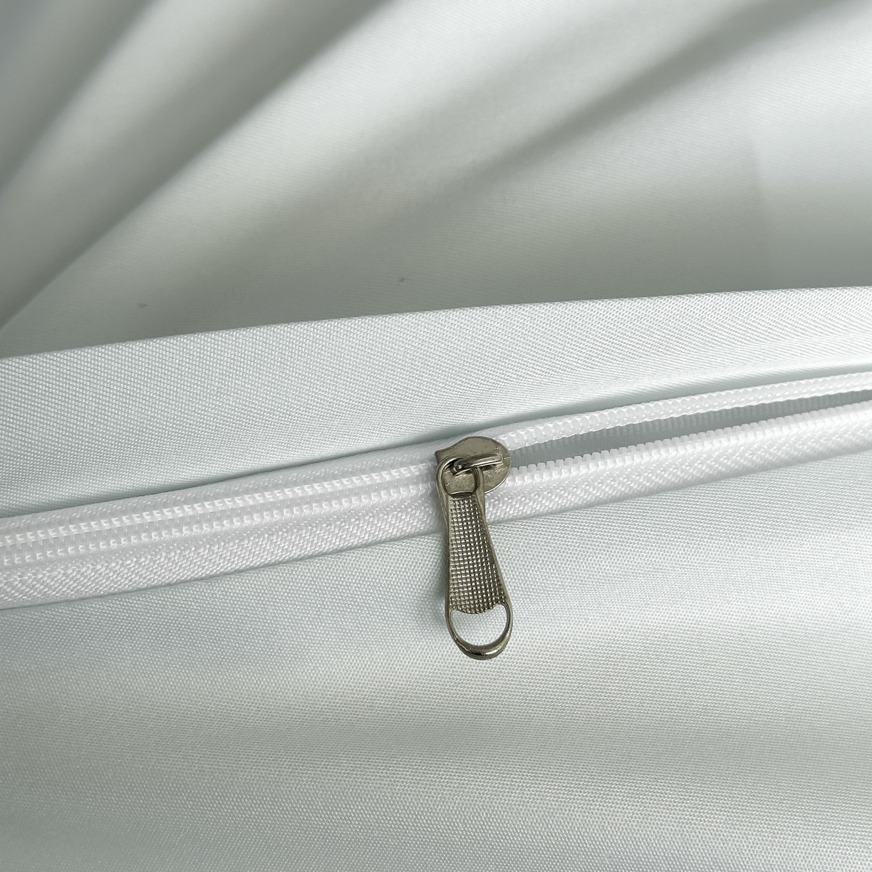 91家纺网 家纺一手货源 找家纺 ab家纺 2026新款真丝提花四件套 水绿