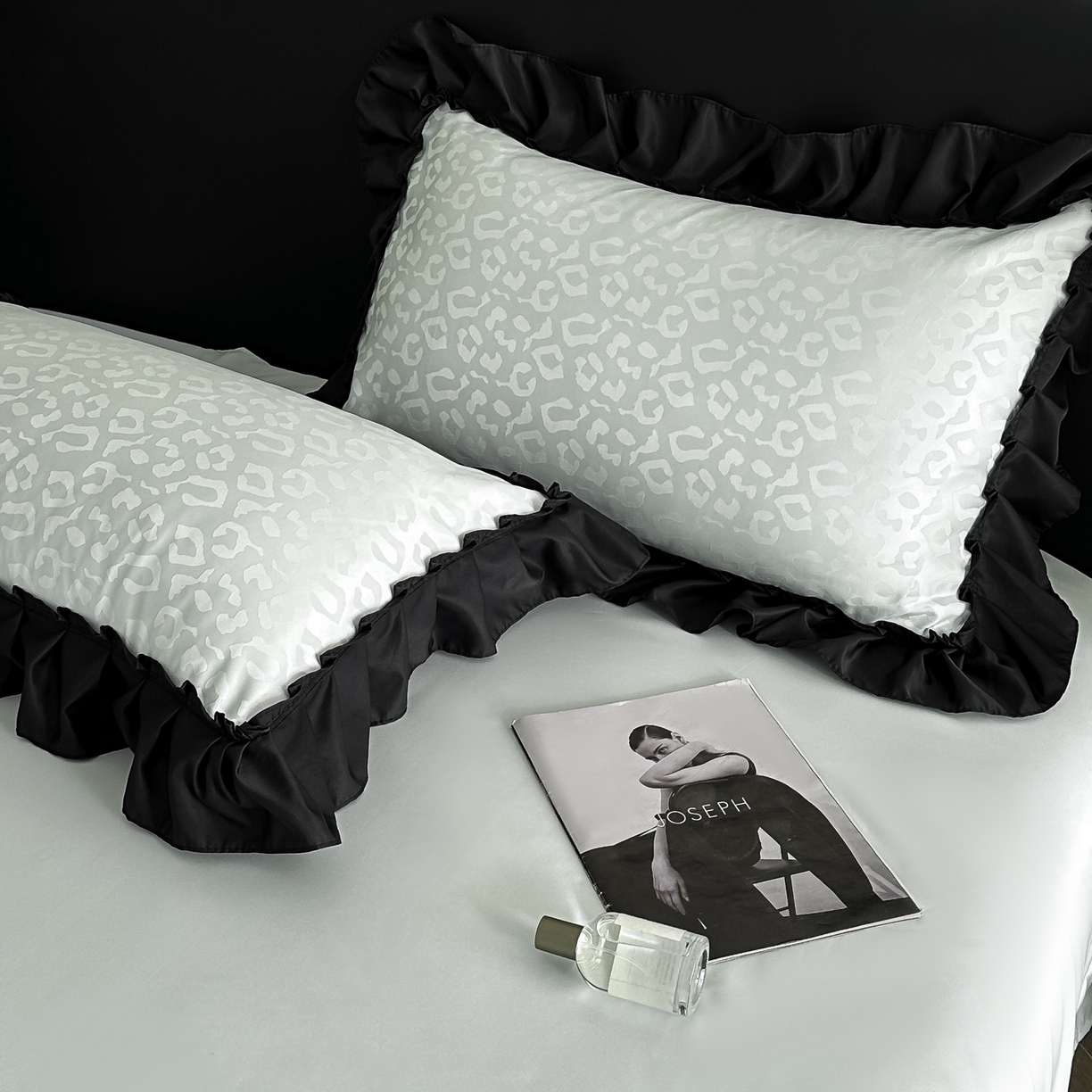 91家纺网 家纺一手货源 找家纺 ab家纺 2026新款真丝提花四件套 水绿