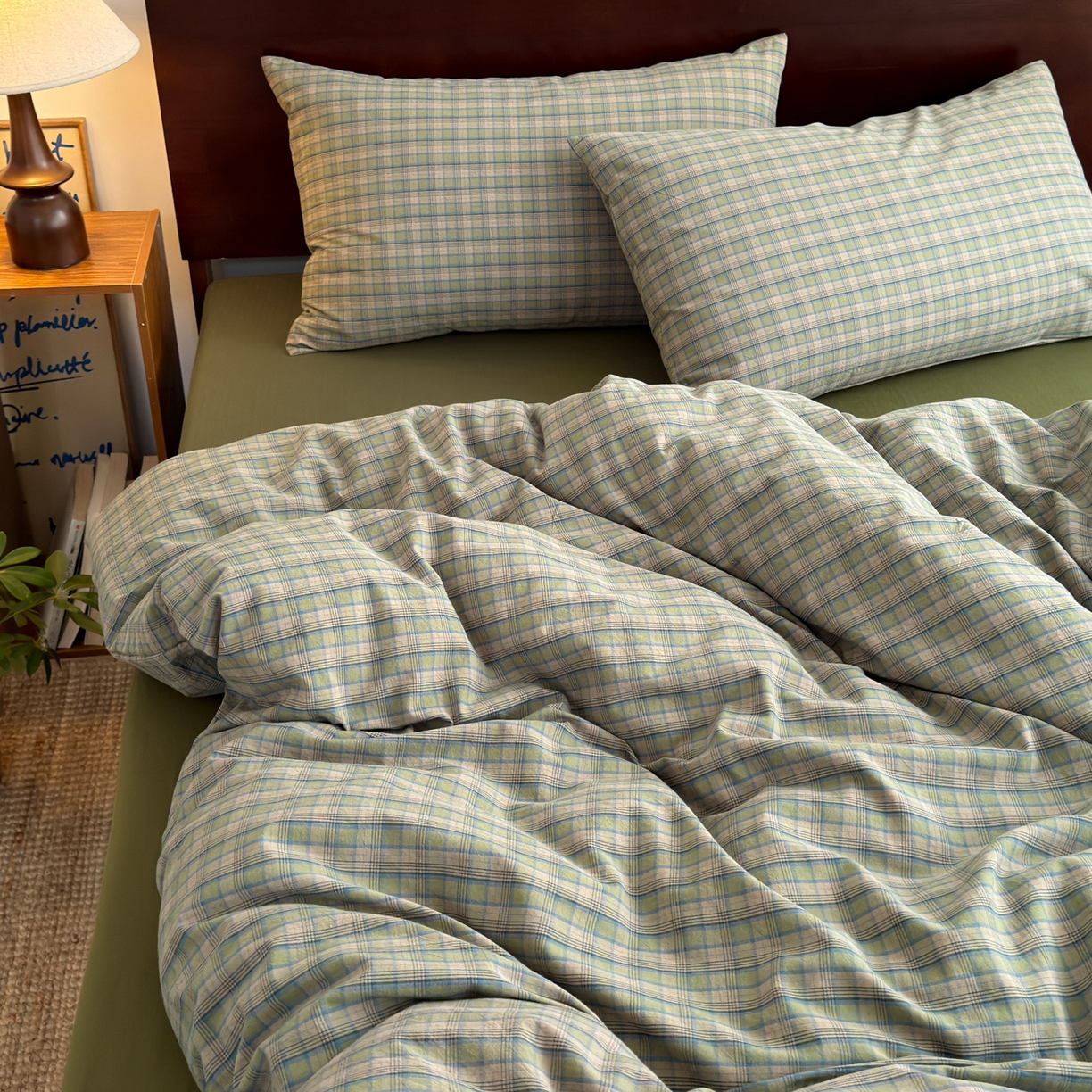 91家纺网 家纺一手货源 找家纺 玖弘家居 2026新款全棉色织水洗棉人字纹格子混搭四件套系列 复古绿格一对