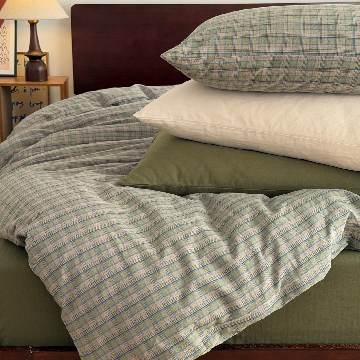 91家纺网 家纺一手货源 找家纺 玖弘家居 2026新款全棉色织水洗棉人字纹格子混搭四件套系列 复古绿格一对