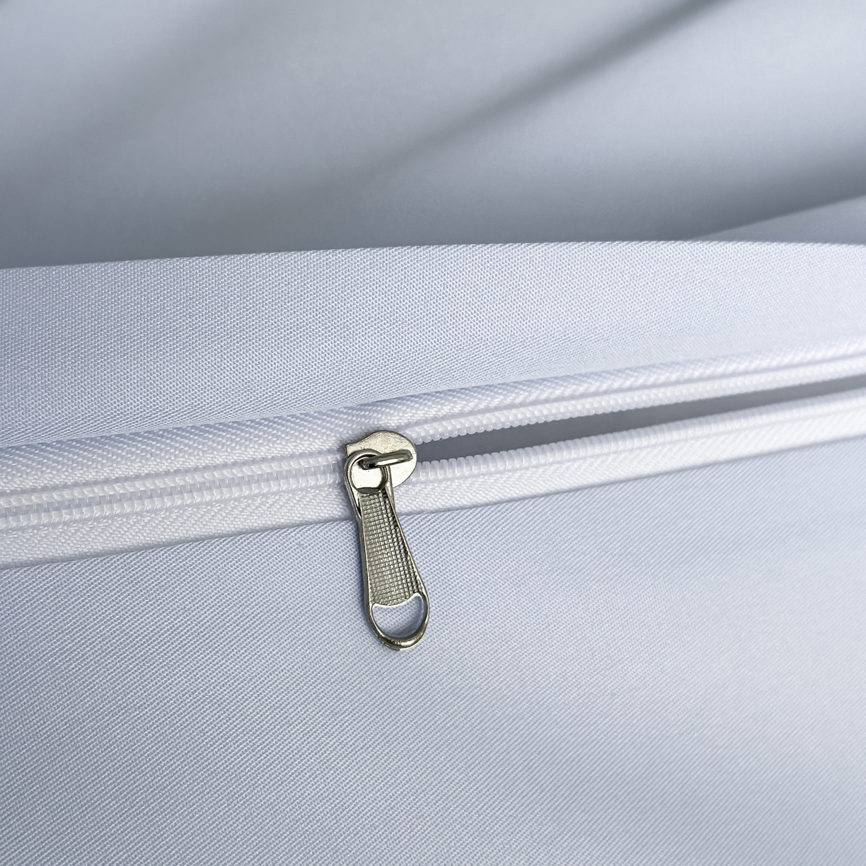 91家纺网 家纺一手货源 找家纺 ab家纺 2026新款真丝提花四件套 天空蓝