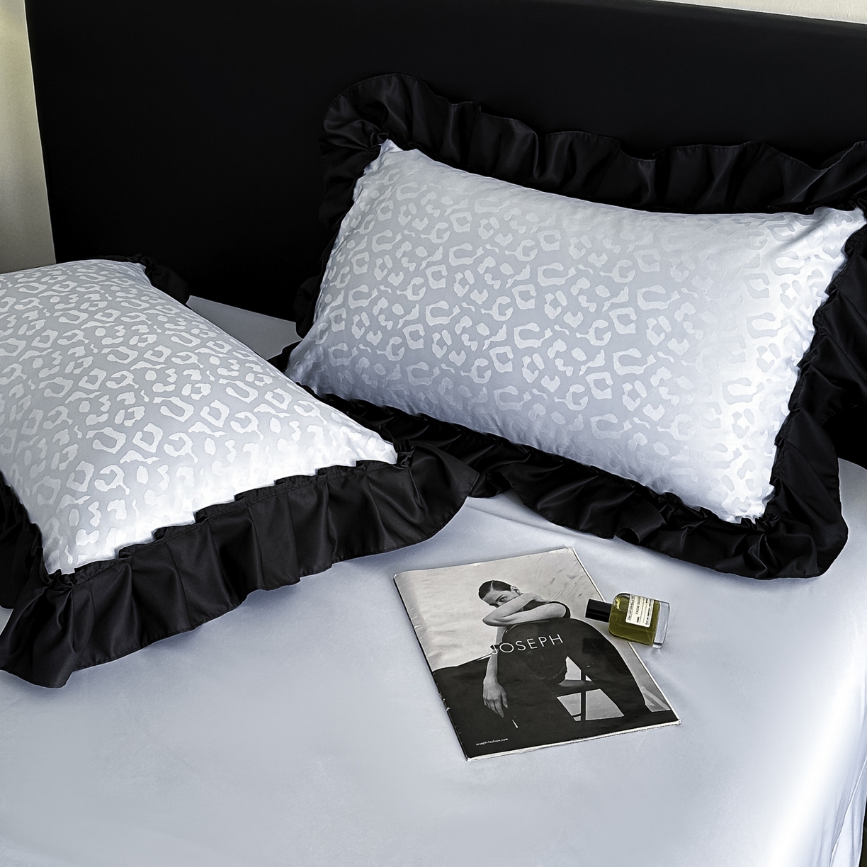 91家纺网 家纺一手货源 找家纺 ab家纺 2026新款真丝提花四件套 天空蓝