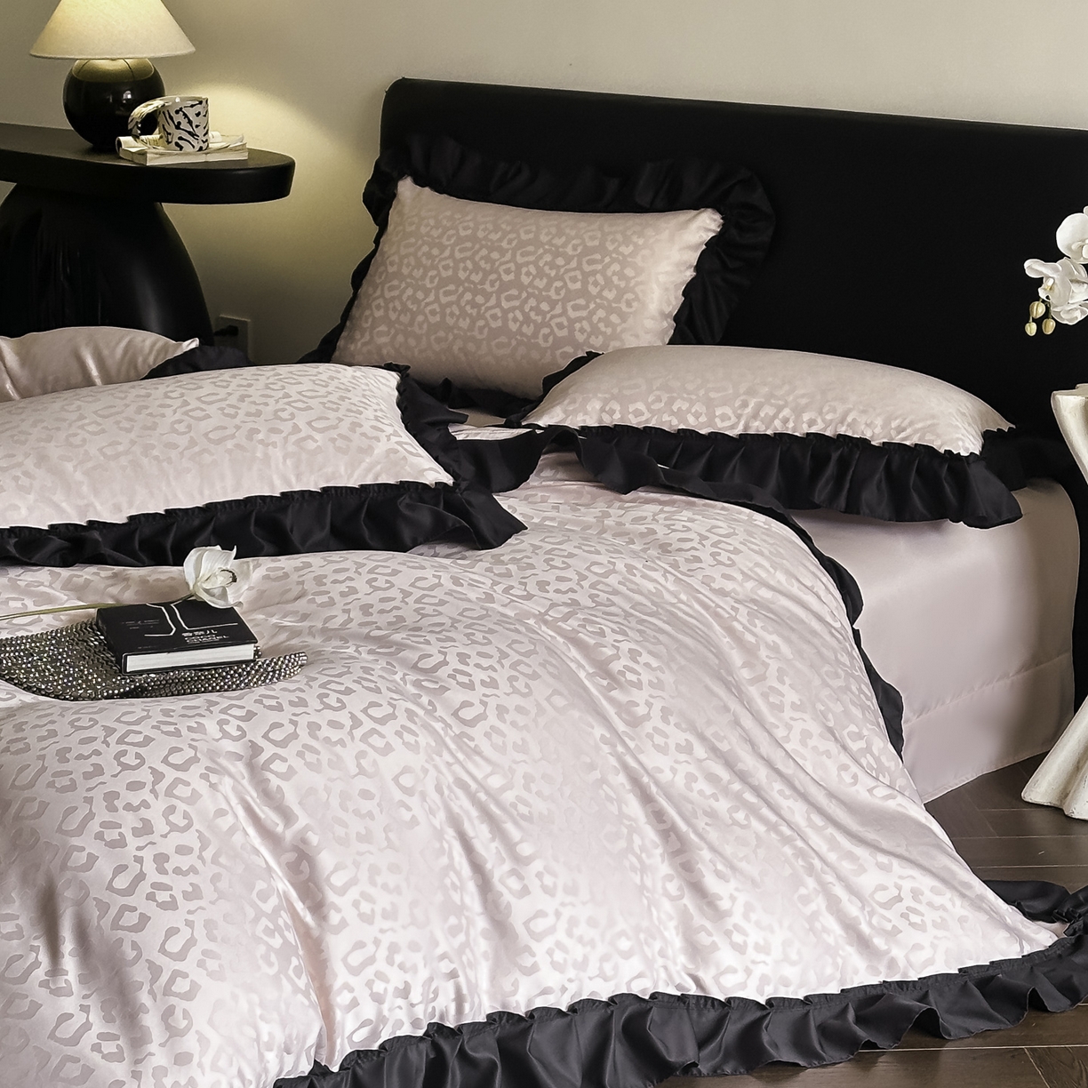 91家纺网 家纺一手货源 找家纺 ab家纺 2026新款真丝提花四件套 樱花粉